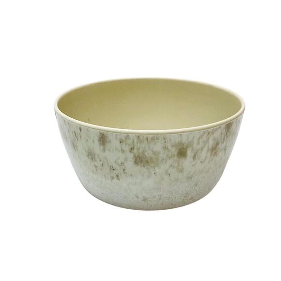 Better Homes & Gardens Plastic Bowl - Picture 1 of 4